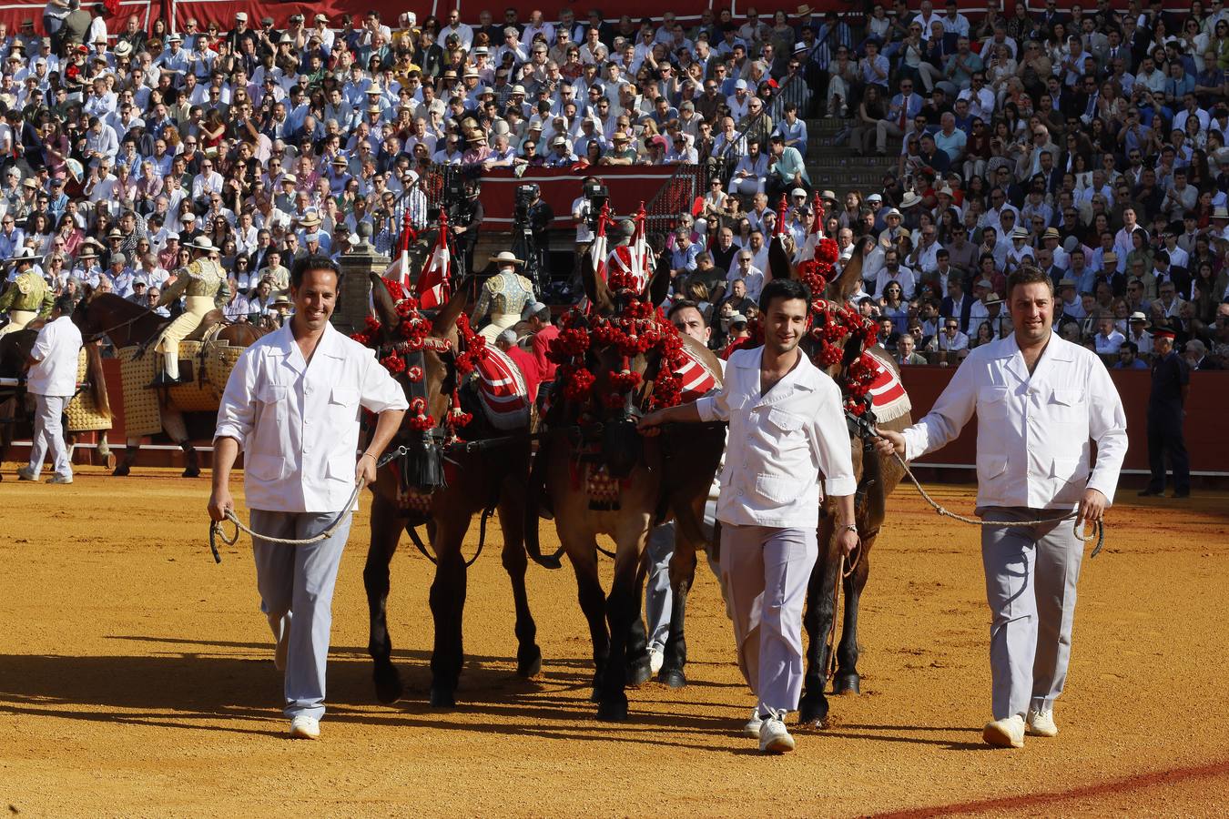 Detalles de la última corrida de toros de la Feria de Abril de Sevilla