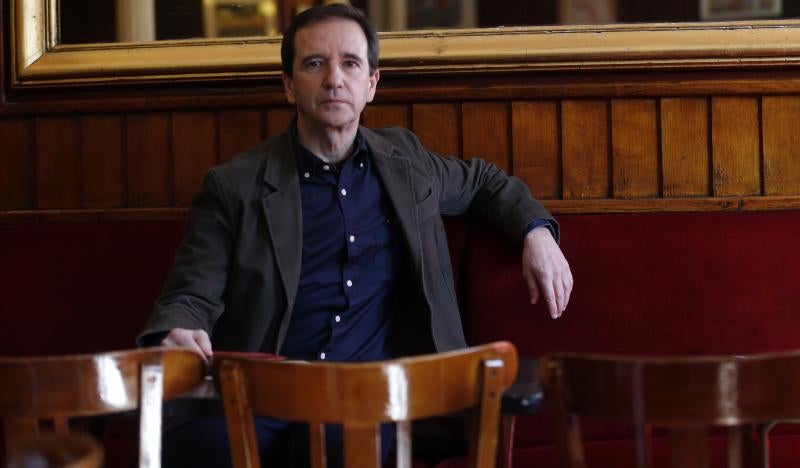 Martín Casariego en el madrileño Café Gijón