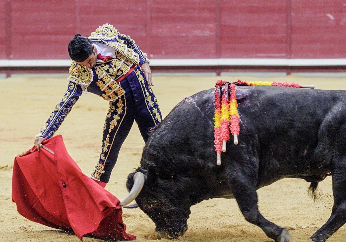 Emilio de Justo con un victorino