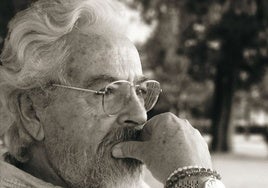 Muere a los 82 años el poeta José María Álvarez
