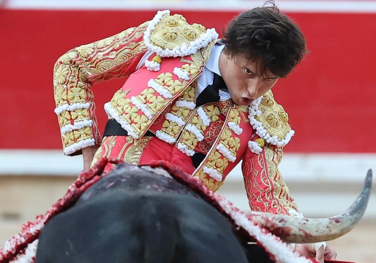 Toros por San Fermín en Pamplona, en directo: última hora de Miguel Ángel Perera, Roca Rey y Tomás Rufo