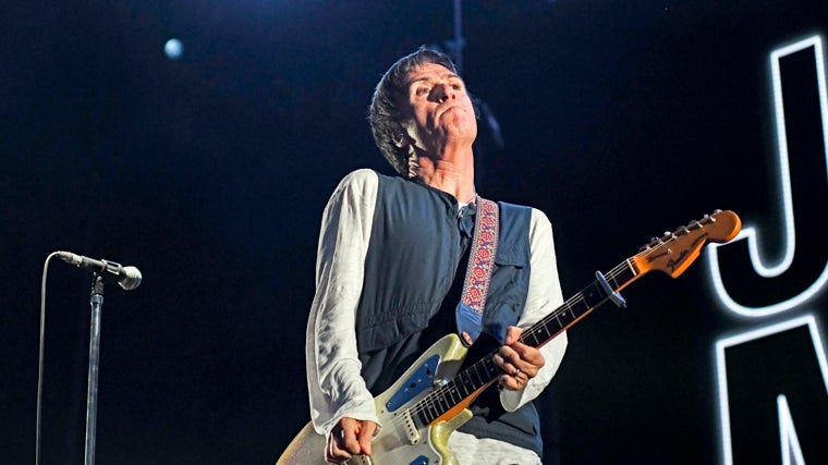 Johnny Marr, invocando a los Smiths