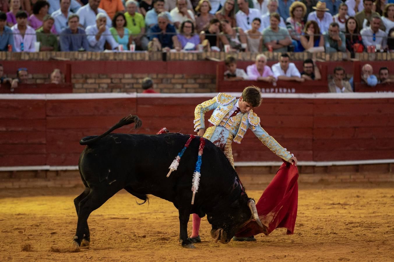 Javier Zulueta cortó tres orejas en dos grandes faenas
