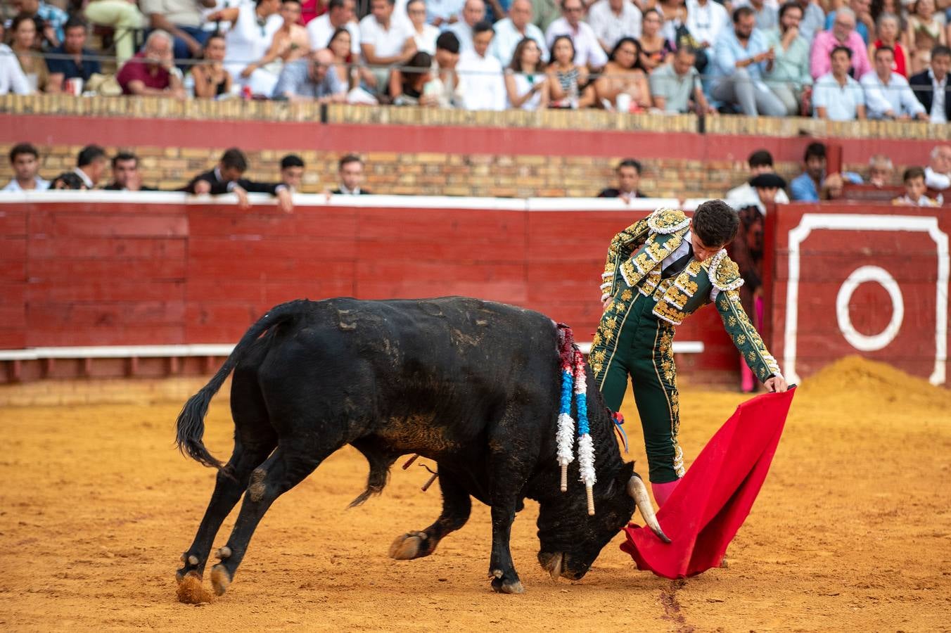 Carlos Tirado fue despedido con una ovación