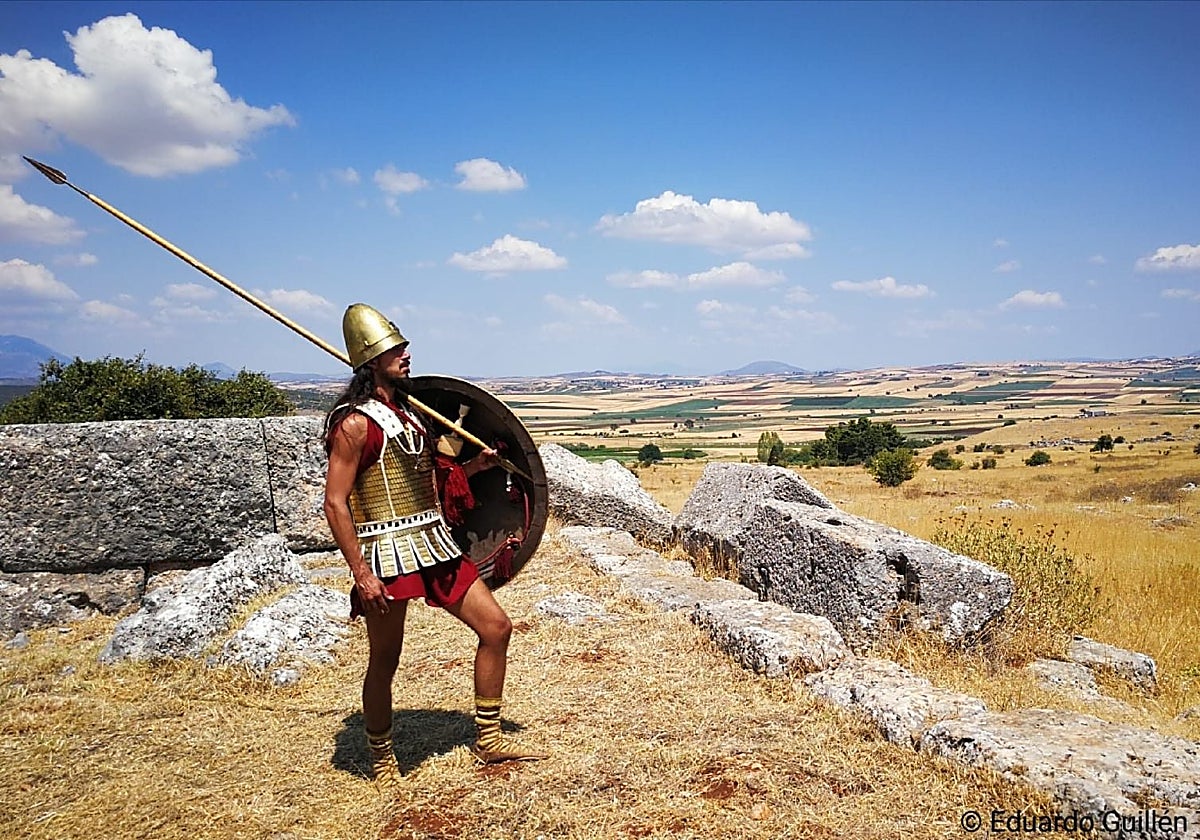 Un participante español en la recreación de la Batalla de Platea