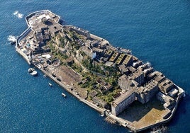 Hashima,  la isla fantasma