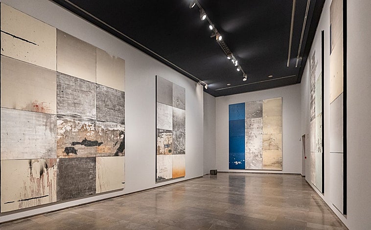 Imagen principal - En las imágenes, distintas obras de la muestra de Patricia Gómez y María Jesús González, ahora en 1MiraMadrid