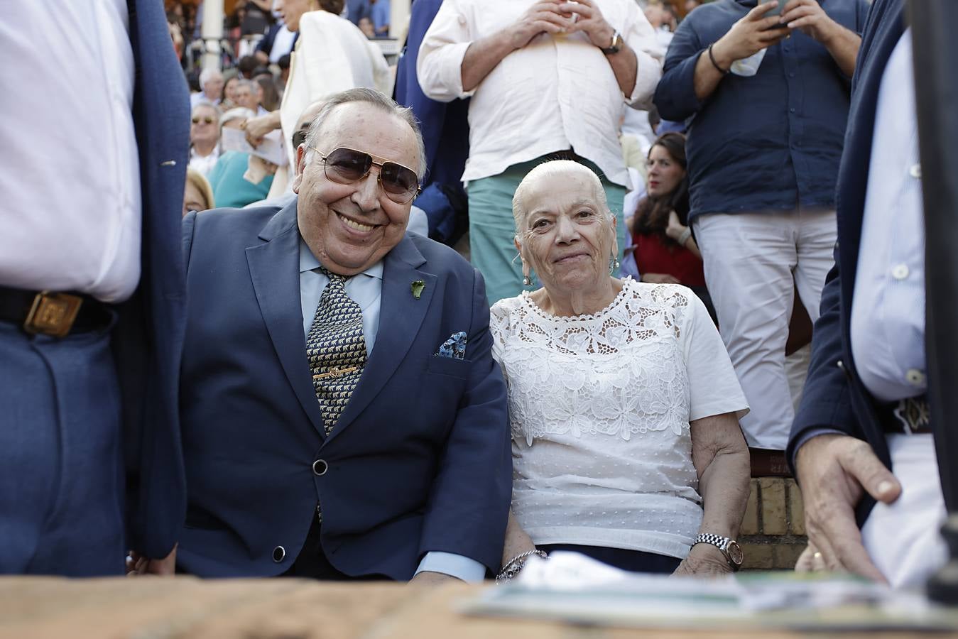 Paco Cepero y señora