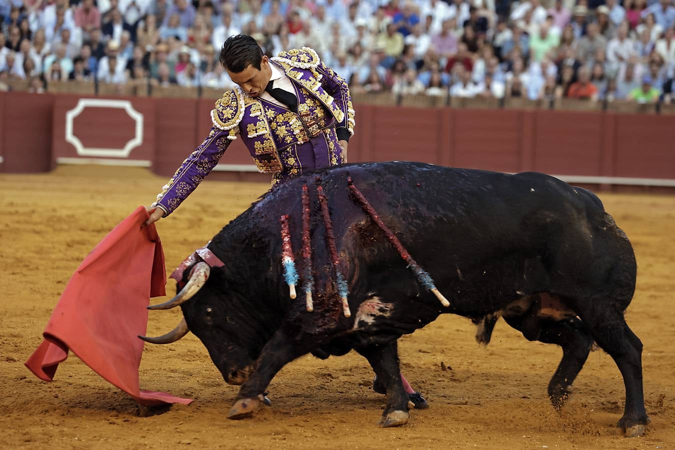 José María Manzanares, en la segunda corrida de la Feria de San Miguel de Sevilla 2024