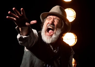 'Luces de bohemia' pisa por primera vez el escenario del Teatro Español