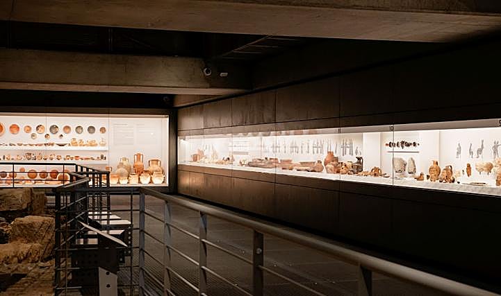 La historia del barrio que vio cómo se levantaba el Partenón