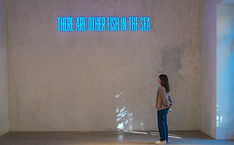 CRÍTICA DE:: 'The Fly', de Superflex en la galería Albarran Bourdais ...