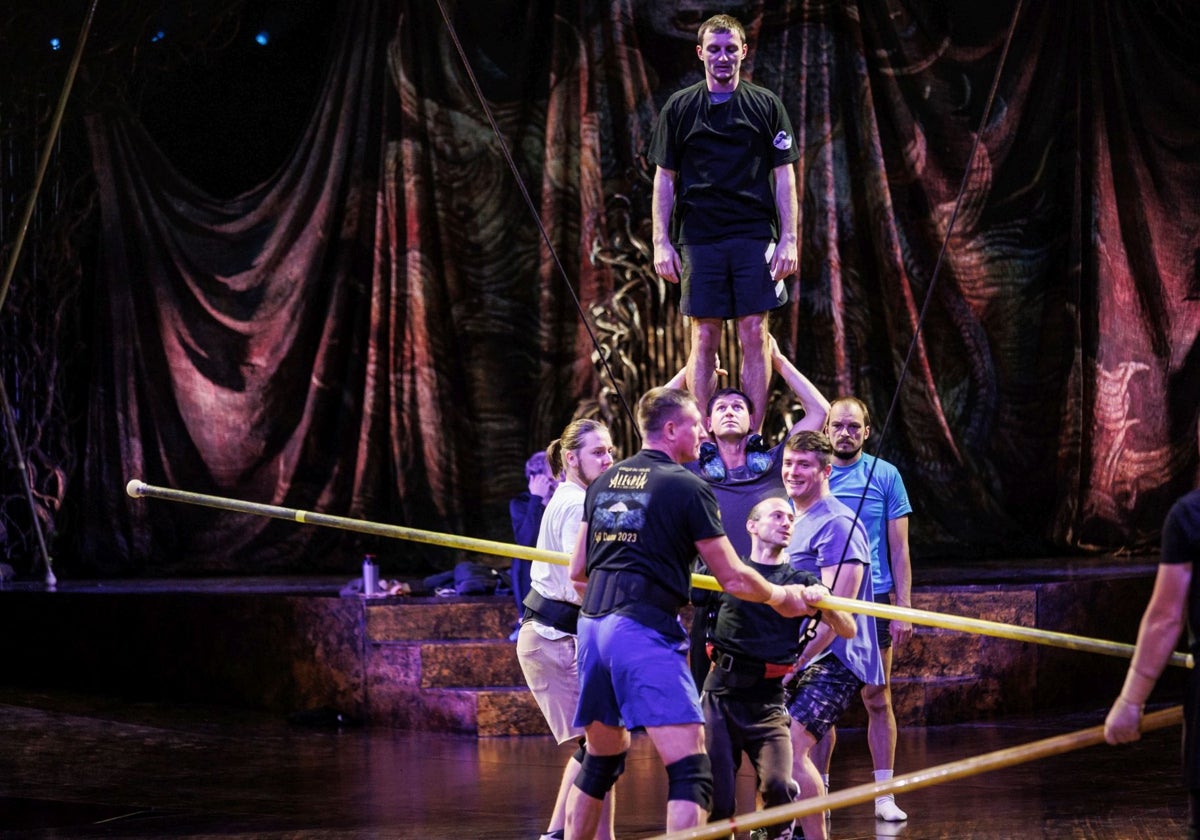 Circo del Sol, Madrid'deki en sembolik ve popüler unvanı olan 'Alegría'yı geri alıyor