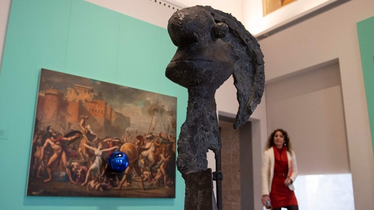 En primer plano, 'Cabeza con casco', de Picasso