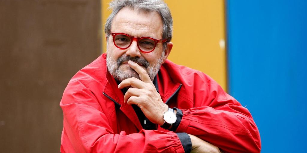 Benetton'un tartışmalı kampanyalarının yaratıcısı fotoğrafçı Oliviero Toscani 82 yaşında hayatını kaybetti