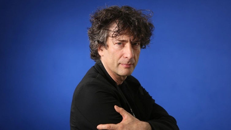 Una exniñera demanda a Neil Gaiman y su mujer por violación, agresión sexual y trata de personas