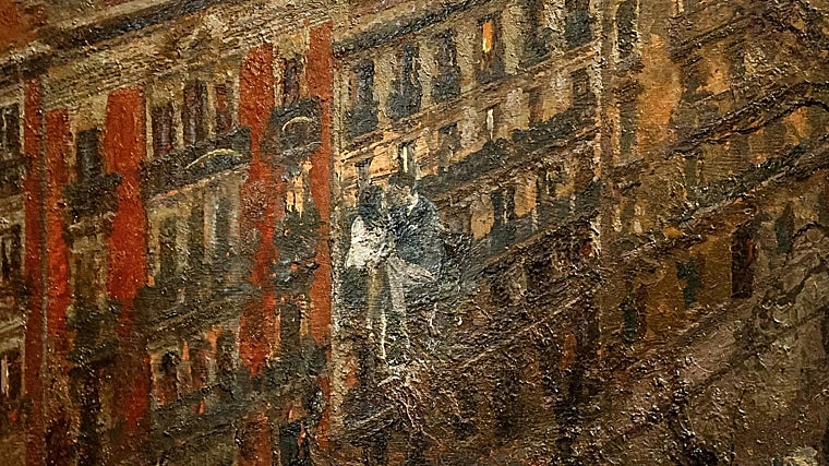 Detalle del cuadro en el que Antonio López pintó una pareja besándose en la copa de un árbol