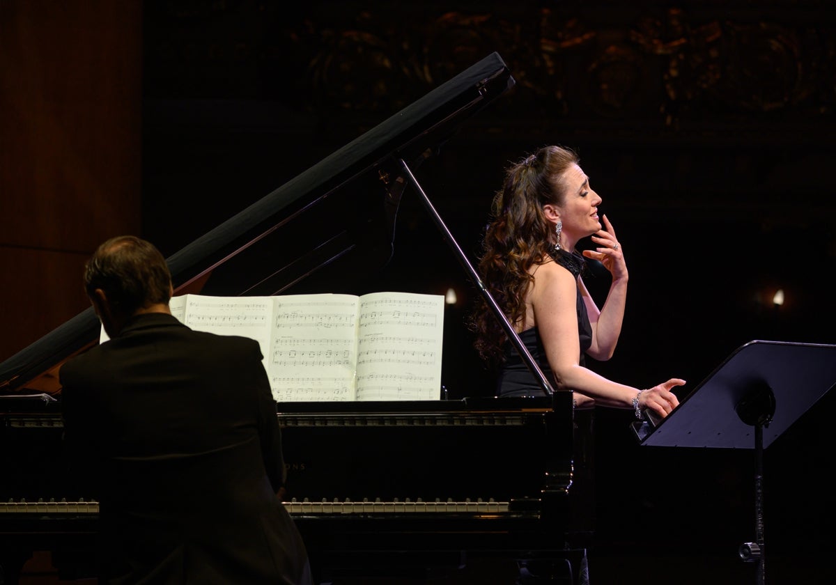 Ermonela Jaho y Rubén Fernández Aguirre, durante su recital en el Liceo