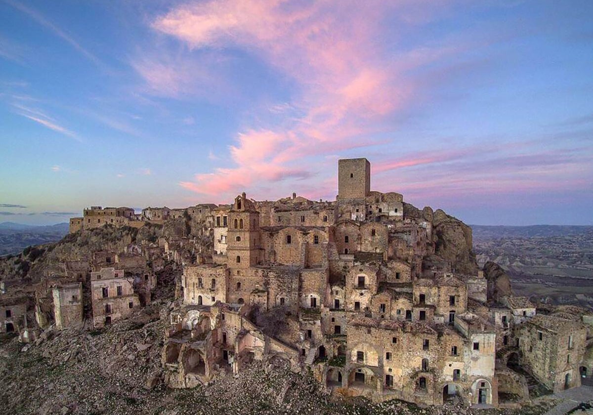 Aspecto de la ciudad italiana de Craco en la actualidad