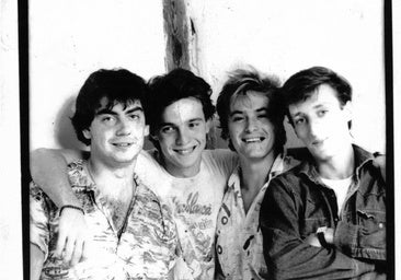 40 años del primer disco de Hombres G, la banda que derrotó al 'hate' analógico