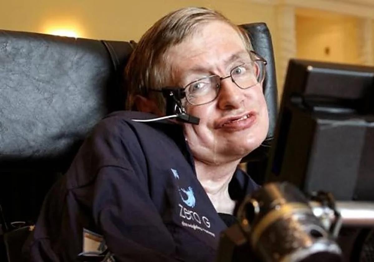 “Stephen Hawking nesnelerinin her biri büyüleyici bir hikayeyi gizler”