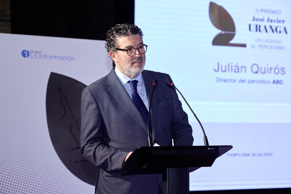 Galería | El director de ABC, Julián Quirós, galardonado con el premio José Javier Uranga