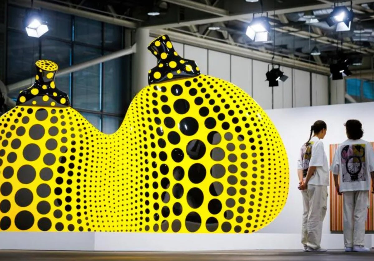 Obra monumental de Yayoi Kusama en Art Basel