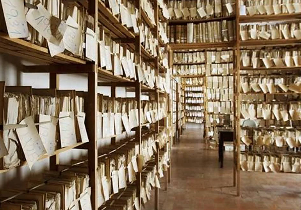 Consta en la documentación del archivo de Medina-Sidonia que su marido encargó un retrato de su bella esposa, pero hasta ahora nadie sabe nada de él