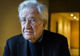 'El mito del idealismo americano' de Noam Chomsky y Nathan J. Robinson: idealismo 'versus' idealismo