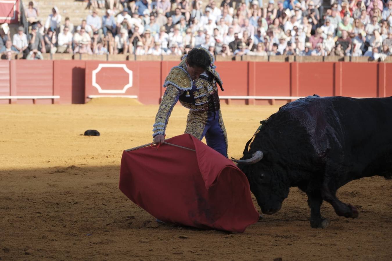 Lama de Góngora, con el primero de la tarde