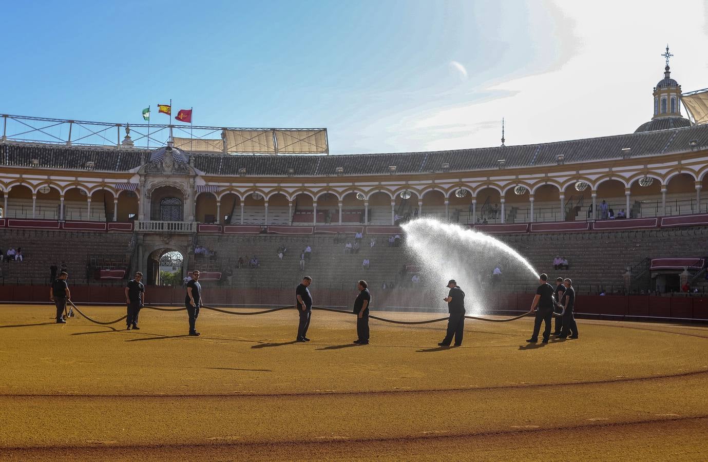 Imagen de la corrida de este martes en la plaza de toros de la Maestranza