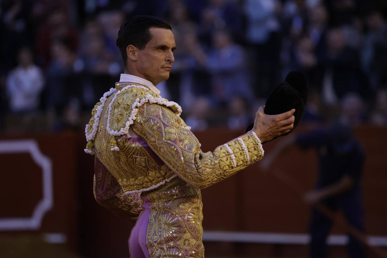 David Galván recibió una fuerte ovación del público de la Maestranza