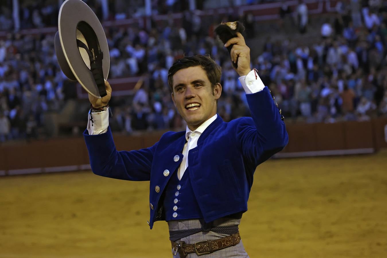El navarro Guillermo Hermoso de Mendoza le cortó una oreja al sexto toro