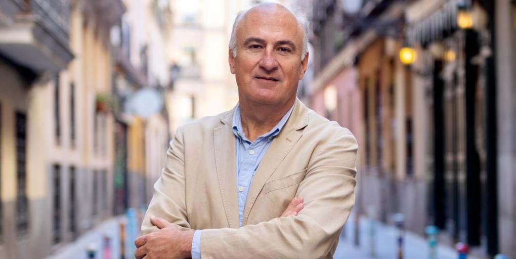 Fernando Benzo : «Por encima de todos, el pecado más irritante es la imbecilidad»