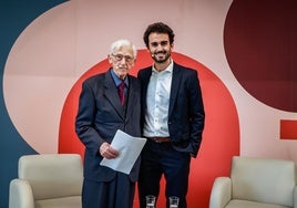 Kallifatides:  «Podemos aprender el respeto de nuestros nietos»