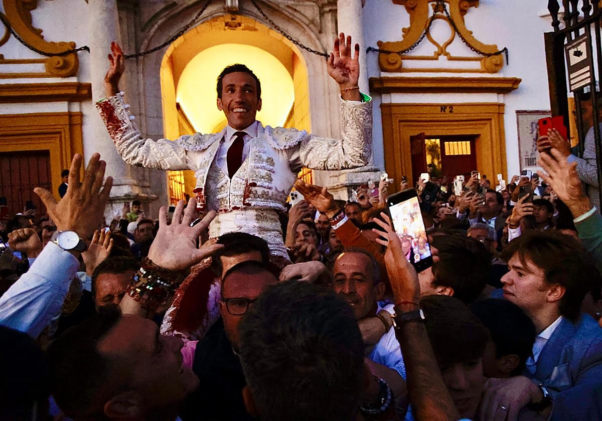 Toros en la plaza de la Maestranza de Sevilla