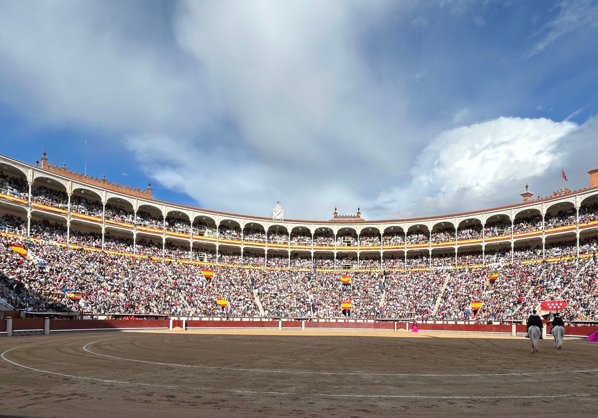 Las Ventas llena