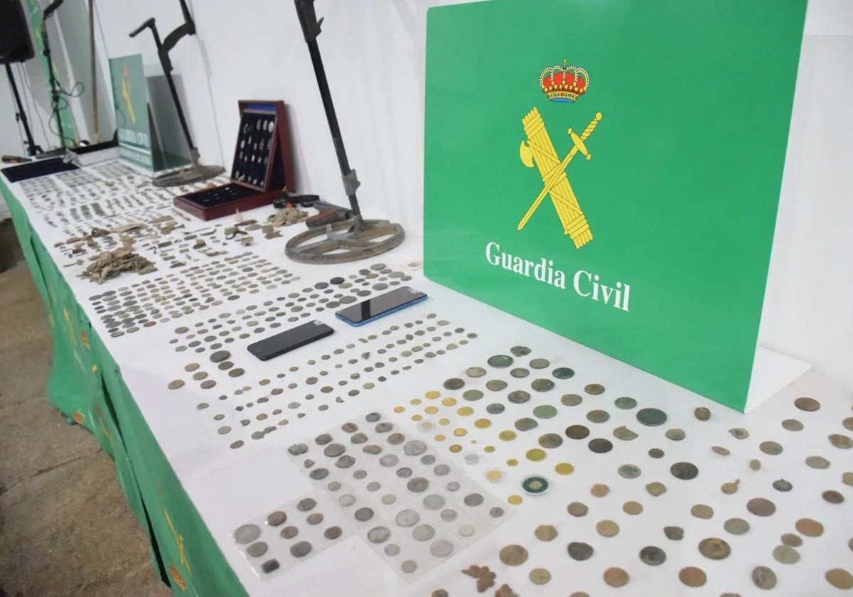 Piezas incautadas en Cáceres por la Guardia Civil