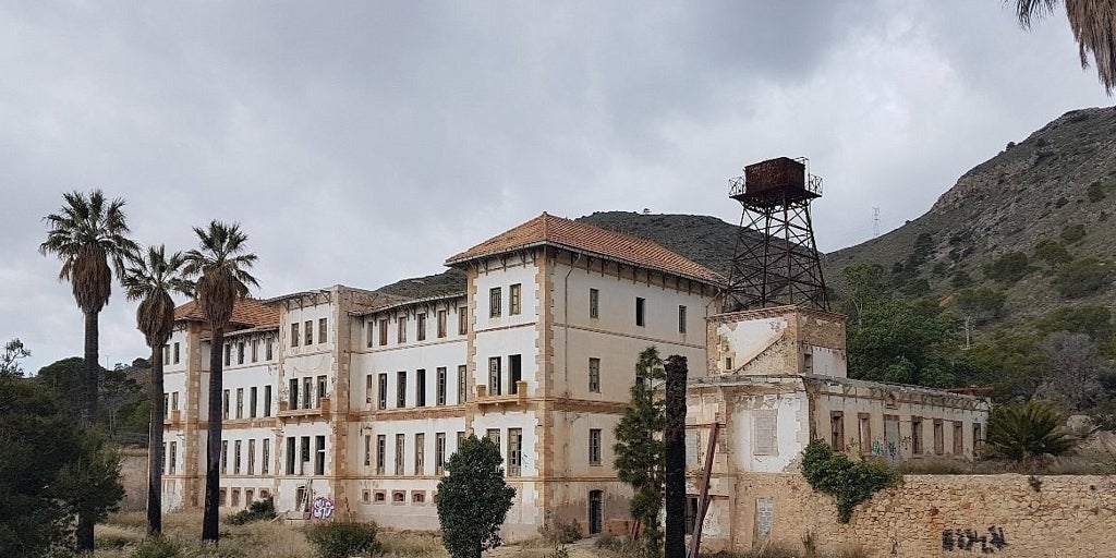 Balneario de busot: sólo quedan fantasmas