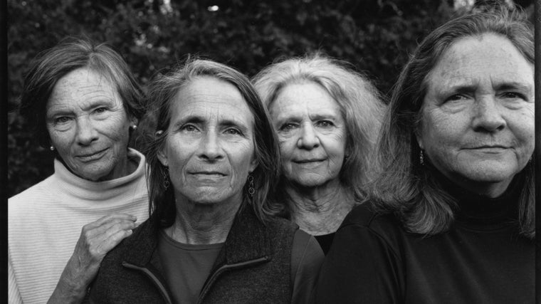 Nicholas Nixon. 'Las hermanas Brown', 2022. Última fotografía de la serie