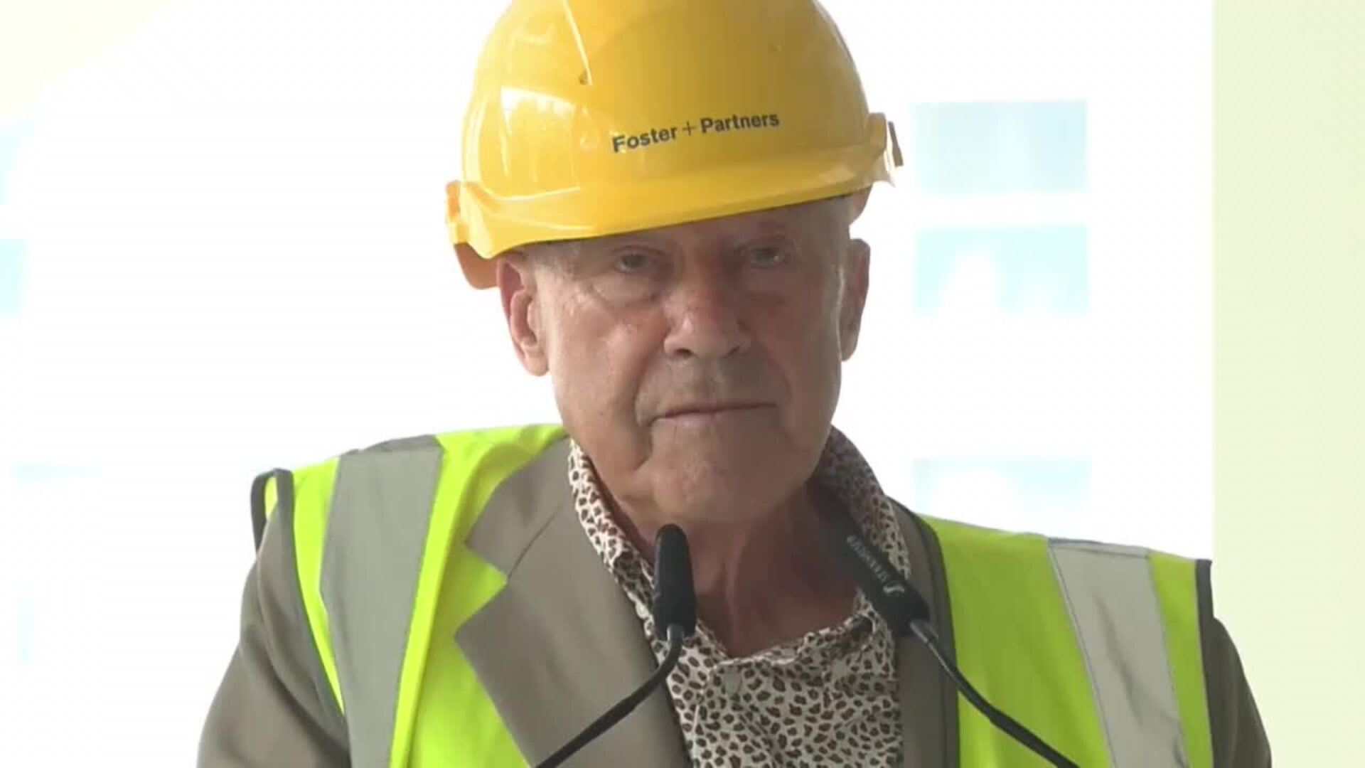 Norman Foster elogia el &quot;gran trabajo&quot; desarrollado en las obras del Bellas Artes de Bilbao