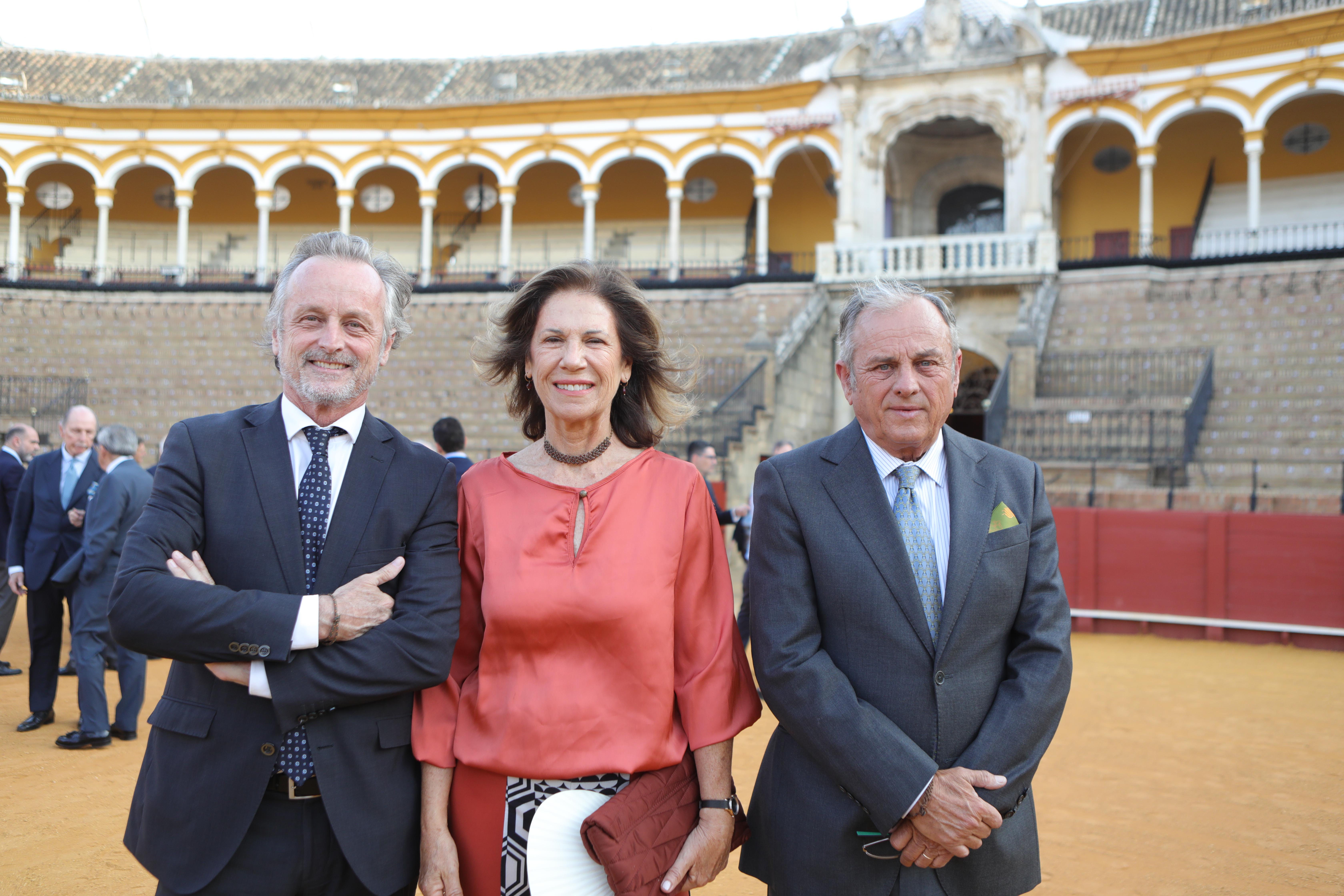 Fernando Murube, Aurora Algarra y José Murube