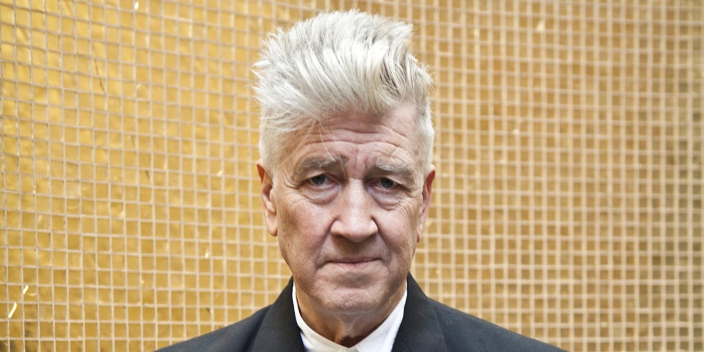 Cuando lo cotidiano vale millones: el furor por las subastas de objetos icónicos de leyendas como Lynch, Queen y The Beatles