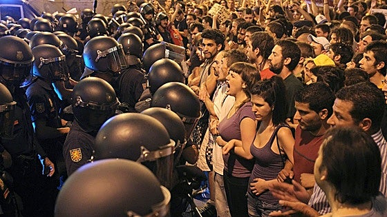 La juventud sin futuro encanece sin futuro