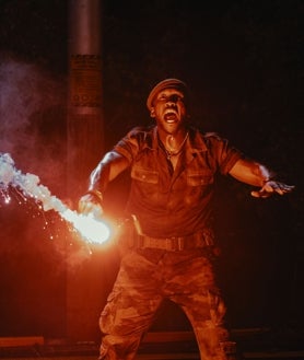Imagen secundaria 2 - Fotogramas de Jurassic World: el renacer