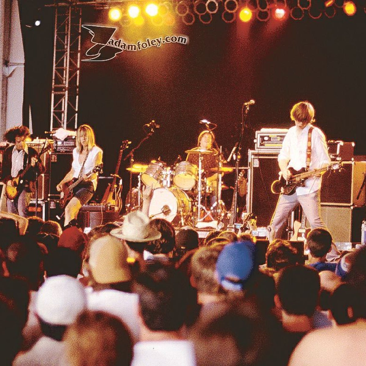 Thurston Moore: «Sonic Youth éramos muy conocidos, pero nunca tuvimos un disco de oro»