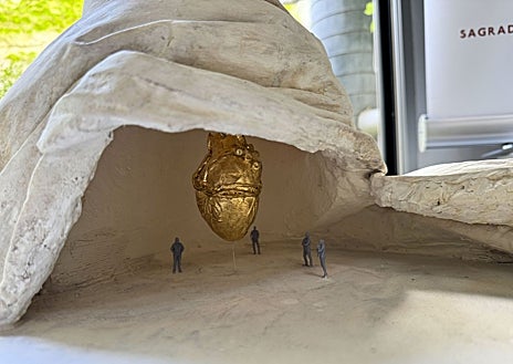 Imagen secundaria 1 - El proyecto del Sagrado Corazón de Boadilla y el Cristo del Otero de Palencia