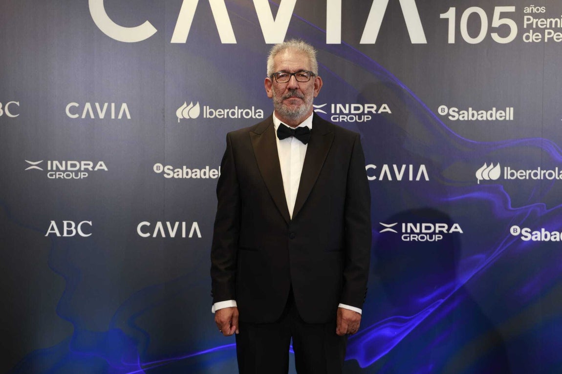 Txema Rodríguez, galardonado con el premio Mingote 2025, posa antes de la gala