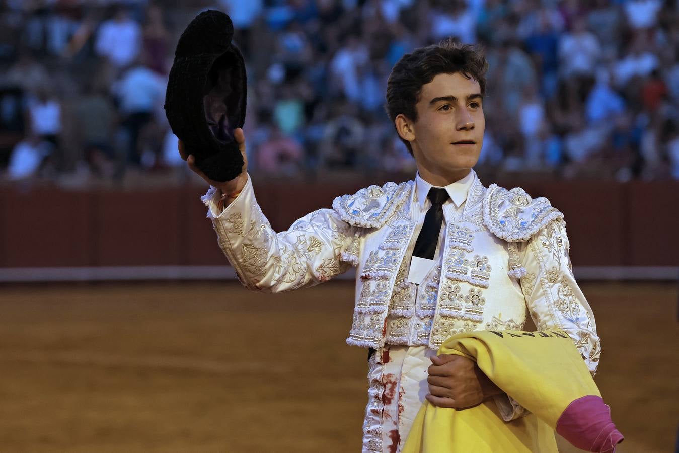 Manuel Quintana, de la Escuela Círculo Taurino de Córdoba, vuelta tras petición de oreja