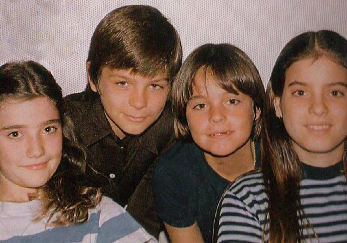 Muere Astrid Fenollar, integrante del grupo infantil Regaliz y actriz de 'Buenas noches, señor monstruo', a los 55 años